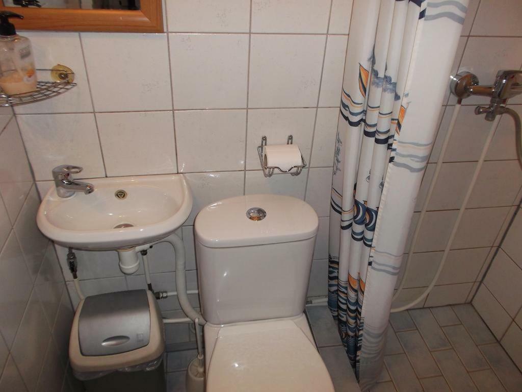 Nakšņošana un brokastis Rex